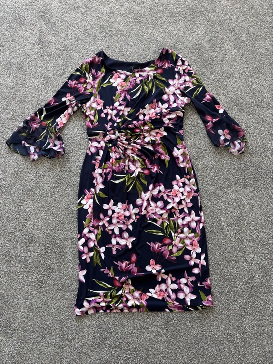 connected apparel Dresses & Skirts - connected apparel Navy Floral Twist-Front Midi Dress